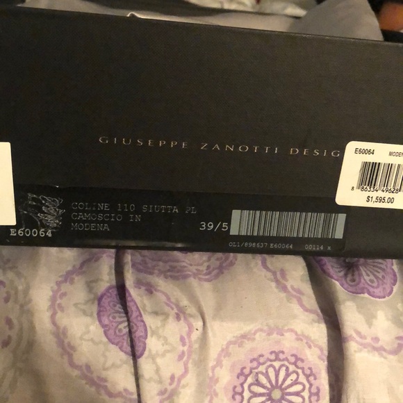 Red Giuseppe Modena heels - Picture 2 of 5